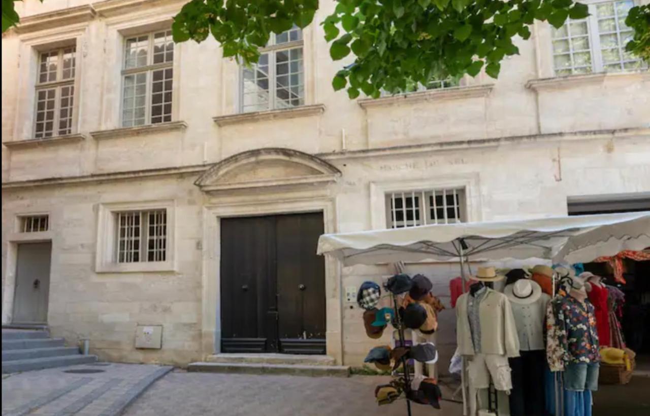 Appart Exceptionnel Place Du Palais Des Papes Wifi Climatisation Avignon Exterior foto